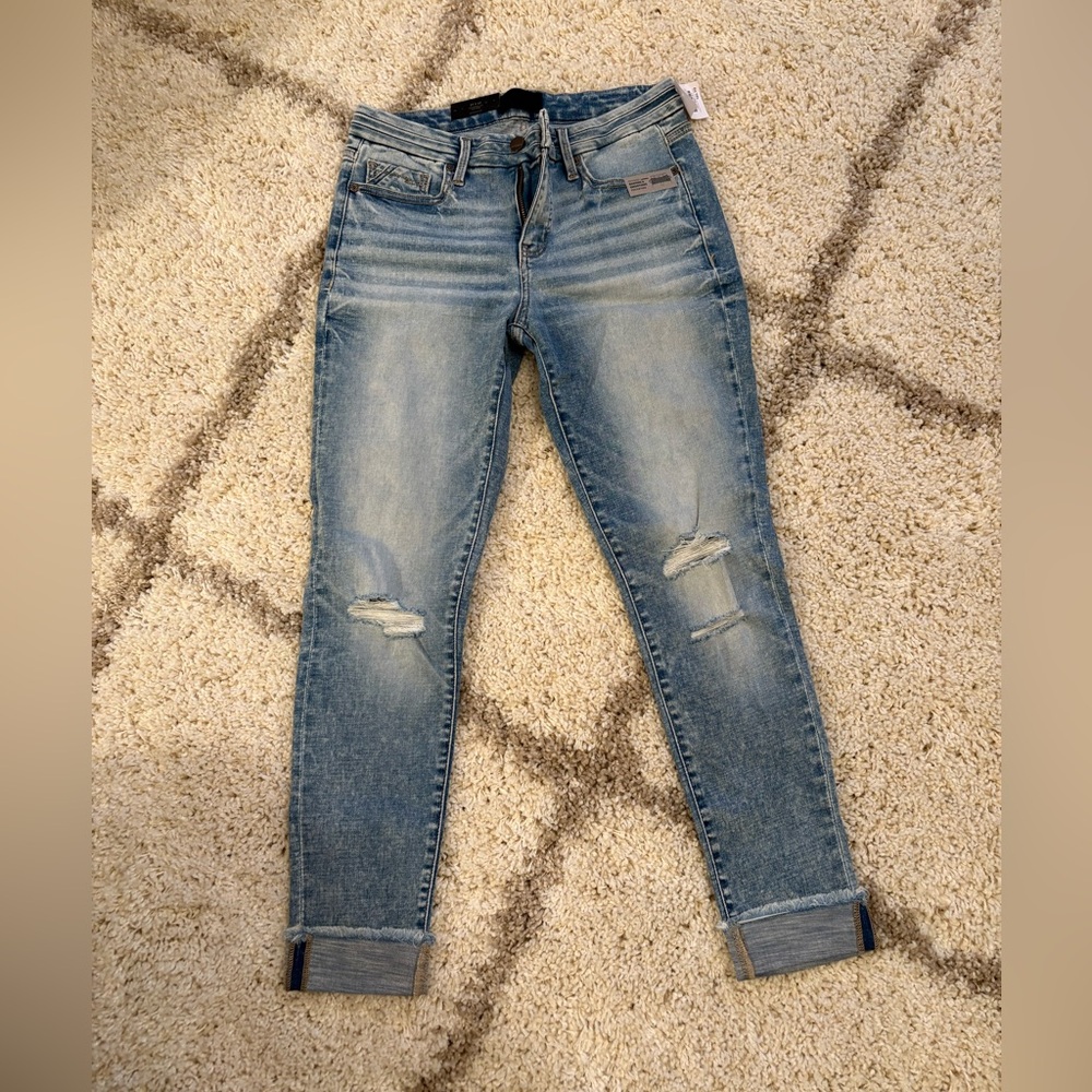 NWT Women’s BUCKLE BLACK Ankle Skinny Jeans